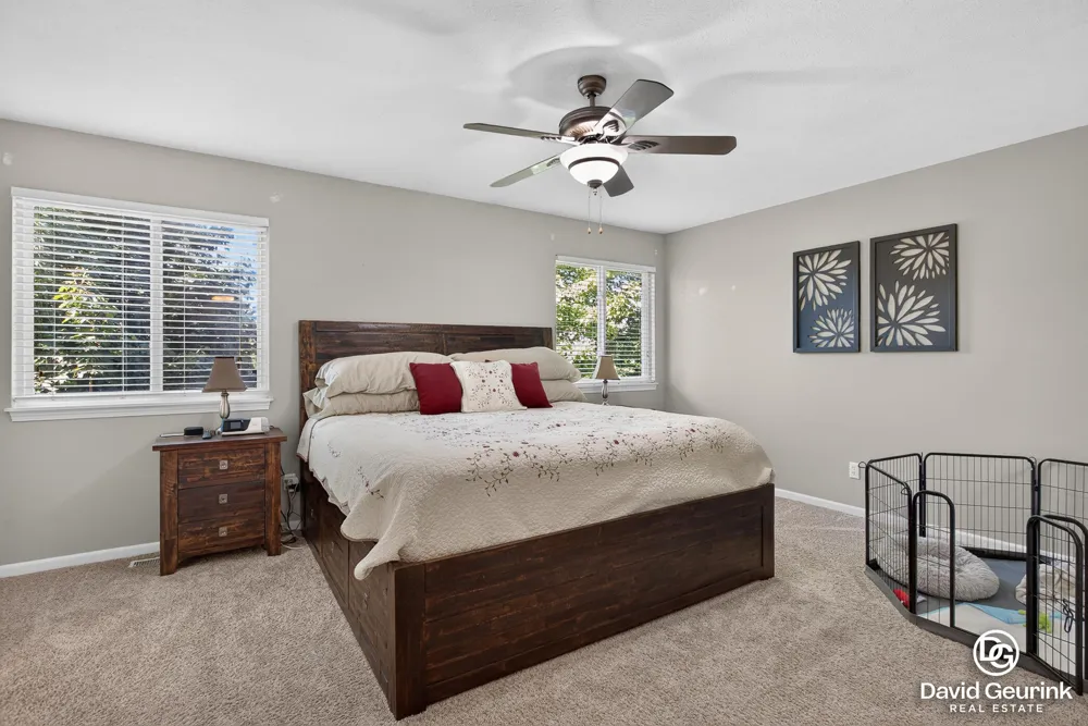 8666 Suntree Drive Zeeland, MI 49464