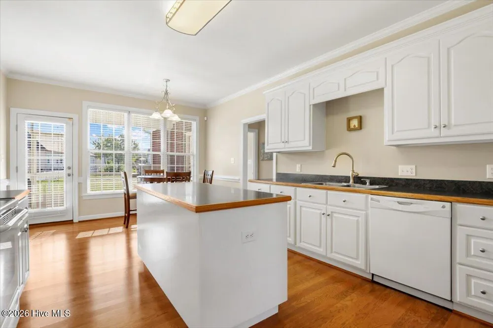 207 Kingston Circle Goldsboro, NC 27530