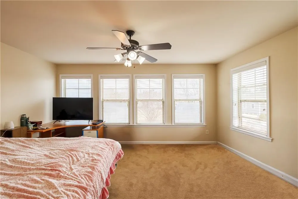 625 Grove Manor Park #182 Suwanee, GA 30024