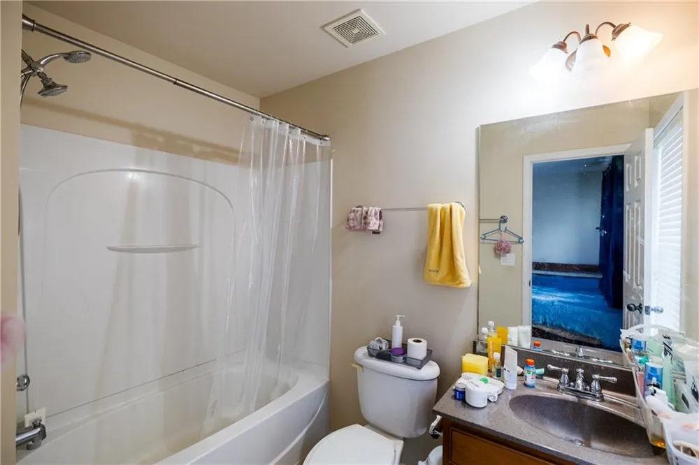 625 Grove Manor Park #182 Suwanee, GA 30024