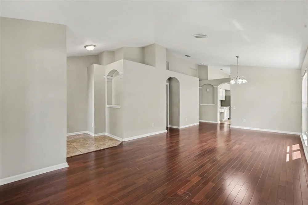 10317 HUNTERS HAVEN BOULEVARD Riverview, FL 33578