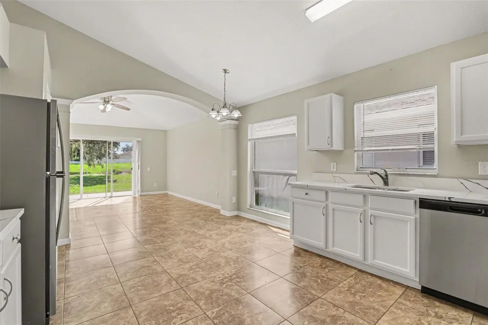 10317 HUNTERS HAVEN BOULEVARD Riverview, FL 33578