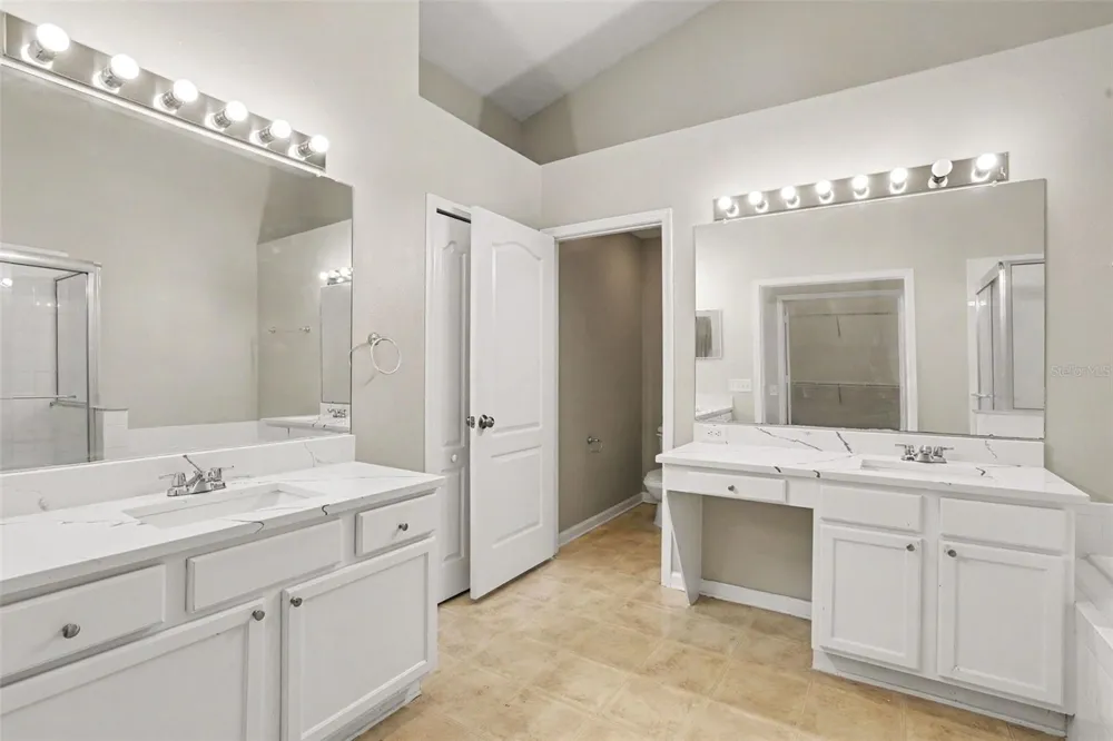 10317 HUNTERS HAVEN BOULEVARD Riverview, FL 33578