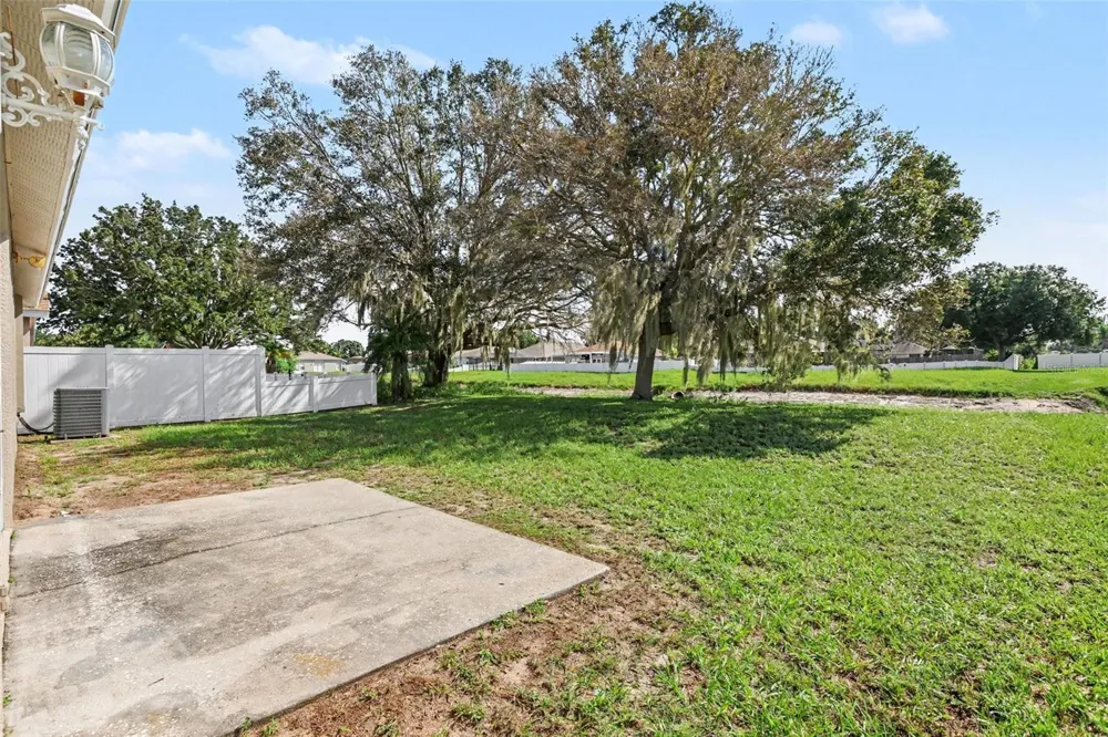 10317 HUNTERS HAVEN BOULEVARD Riverview, FL 33578
