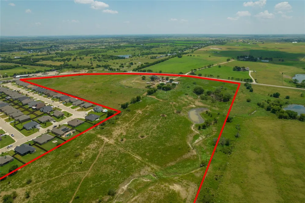 9501 Fm 2331 Godley, TX 76044