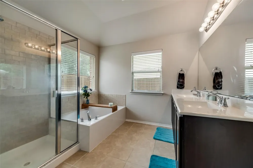 1512 Syracuse Drive Van Alstyne, TX 75495