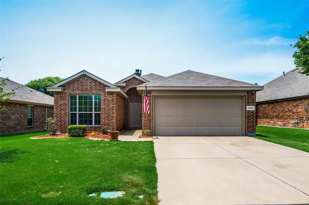 1512 Syracuse Drive Van Alstyne, TX 75495