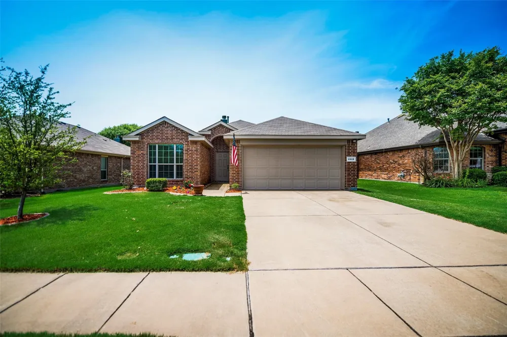 1512 Syracuse Drive Van Alstyne, TX 75495