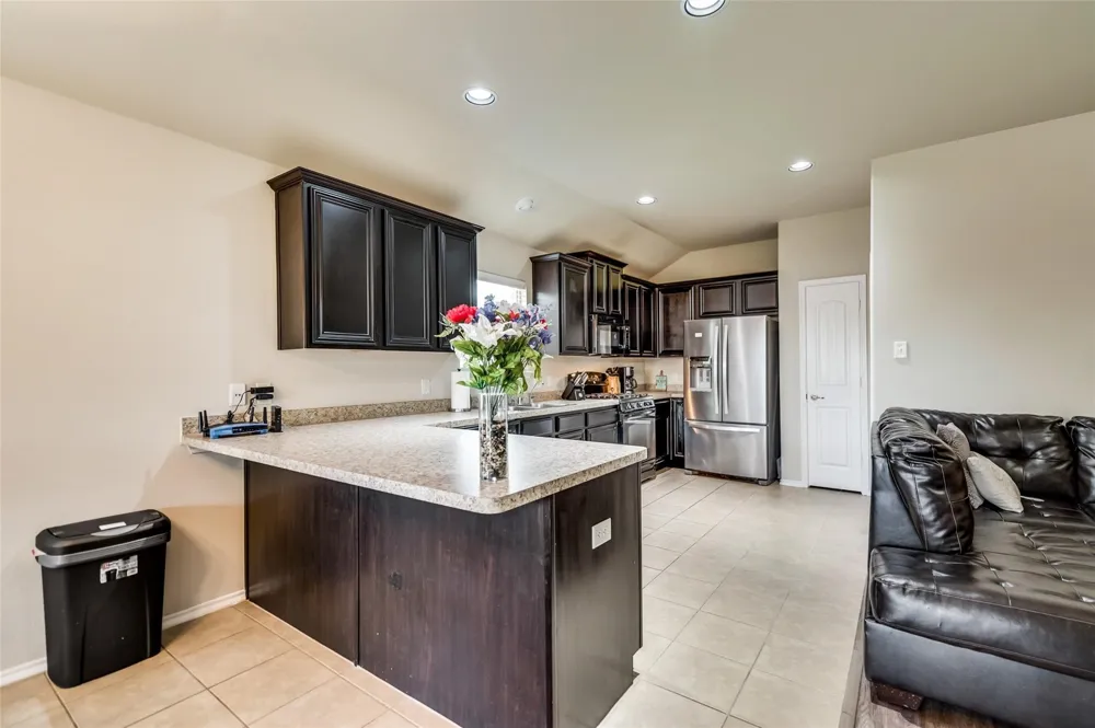 1512 Syracuse Drive Van Alstyne, TX 75495