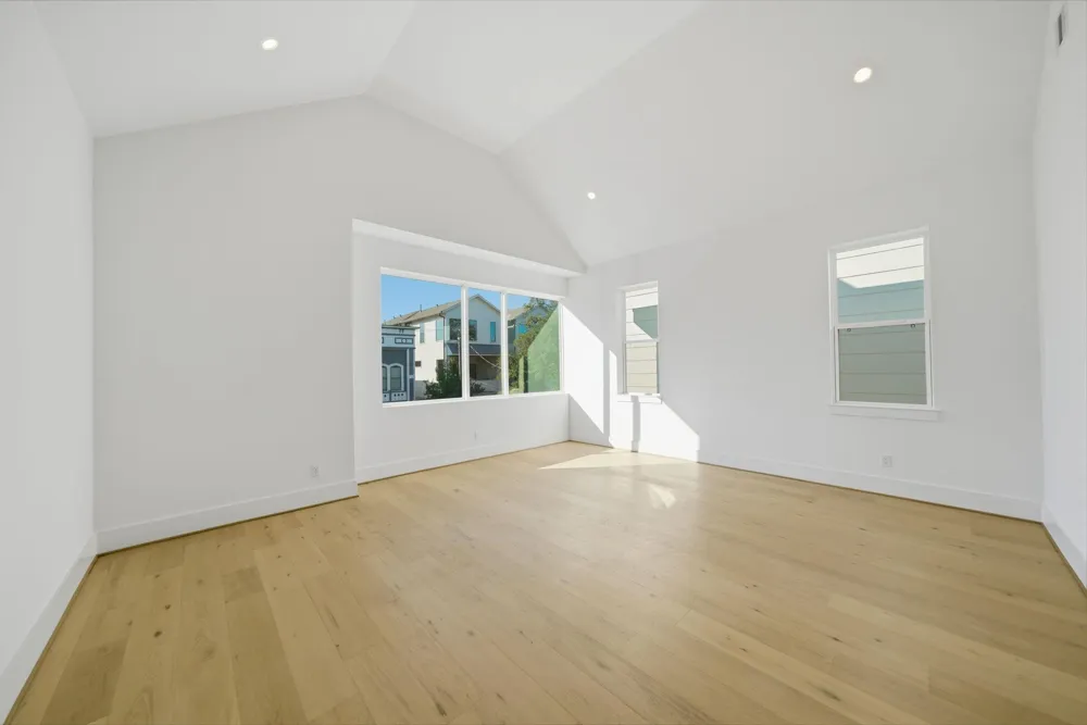 1322 Lawrence Street Houston, TX 77008