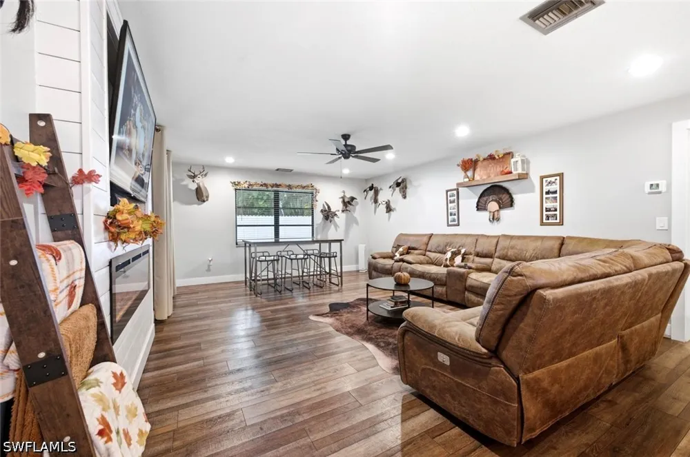 Randolph Drive Fort Myers, FL 33905