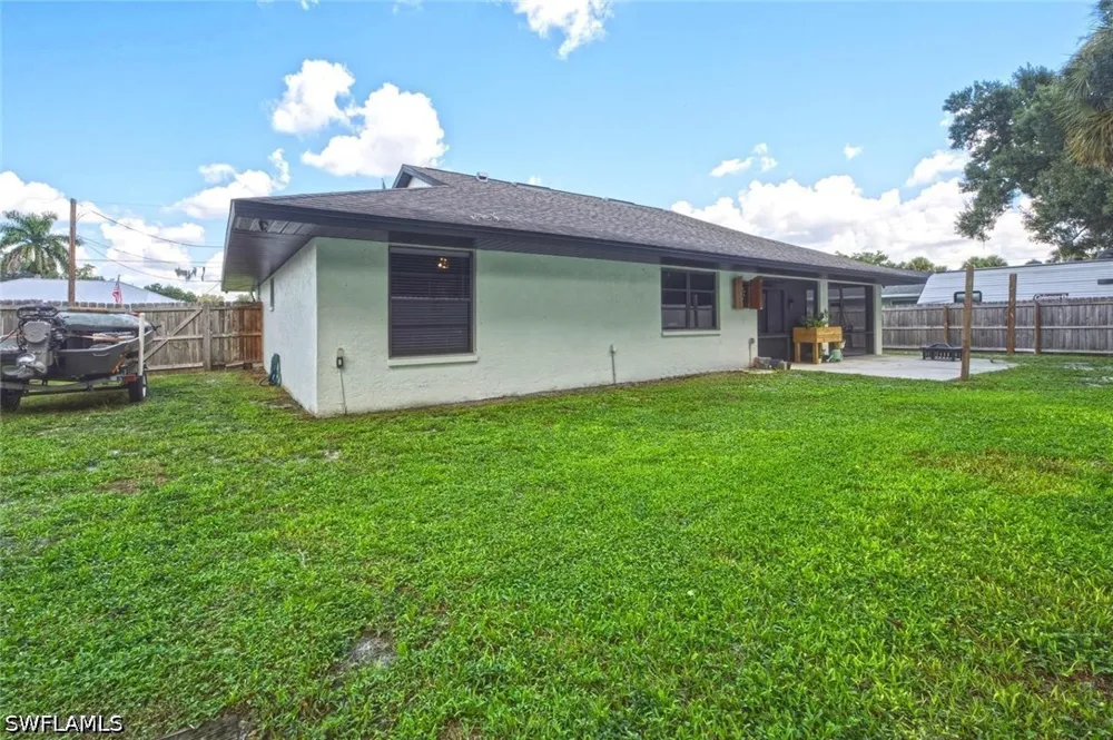 Randolph Drive Fort Myers, FL 33905