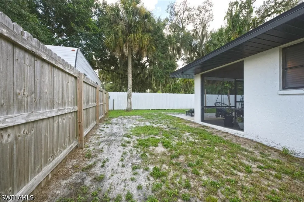 Randolph Drive Fort Myers, FL 33905