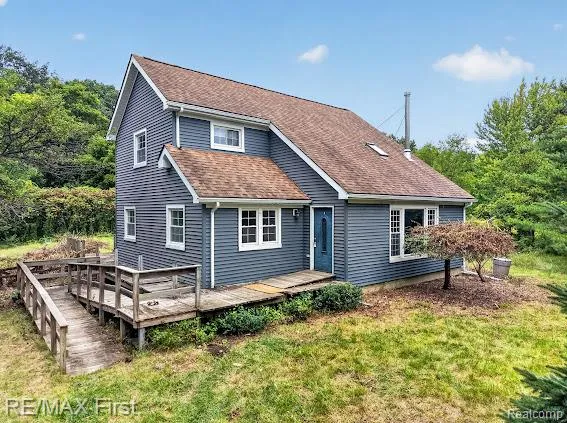 56375 Bates Road Chesterfield Township, MI 48051