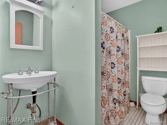 56375 Bates Road Chesterfield Township, MI 48051