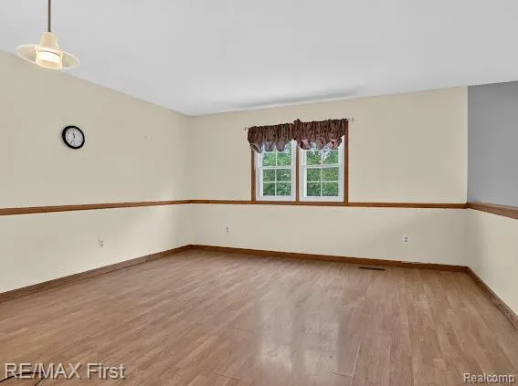 56375 Bates Road Chesterfield Township, MI 48051