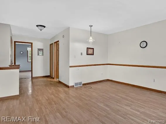 56375 Bates Road Chesterfield Township, MI 48051