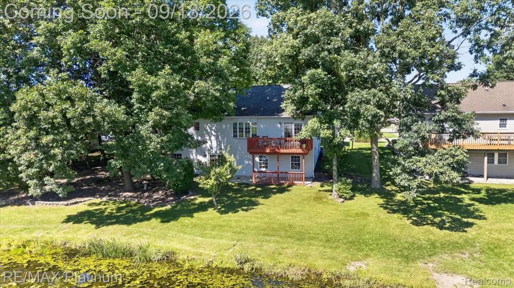2410 Chestnut Bend Oceola Township, MI 48855