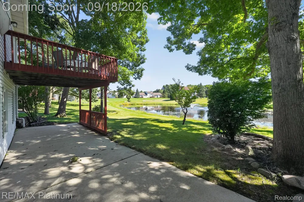 2410 Chestnut Bend Oceola Township, MI 48855