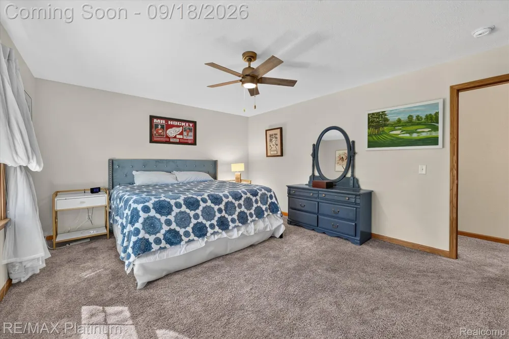 2410 Chestnut Bend Oceola Township, MI 48855