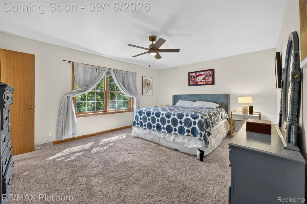 2410 Chestnut Bend Oceola Township, MI 48855