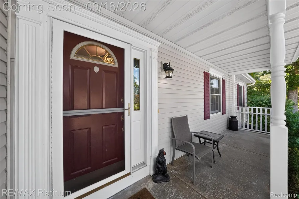 2410 Chestnut Bend Oceola Township, MI 48855