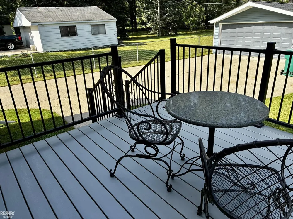26737 Hickler Lane Harrison Charter Township, MI 48045