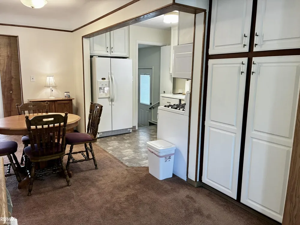 26737 Hickler Lane Harrison Charter Township, MI 48045