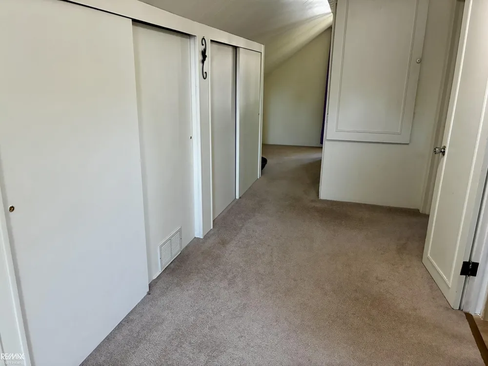 26737 Hickler Lane Harrison Charter Township, MI 48045