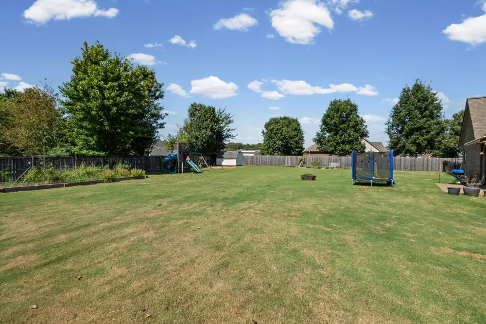 713 ELIZABETH DR Atoka, TN 38004