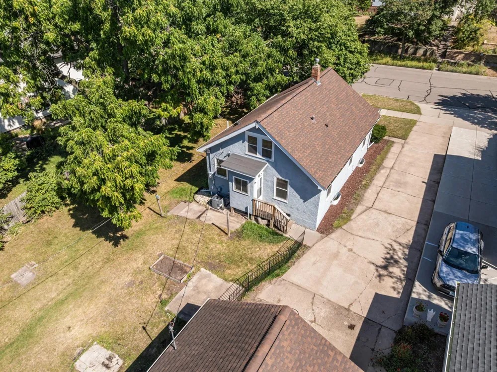 1009 Humboldt Avenue West Saint Paul, MN 55118