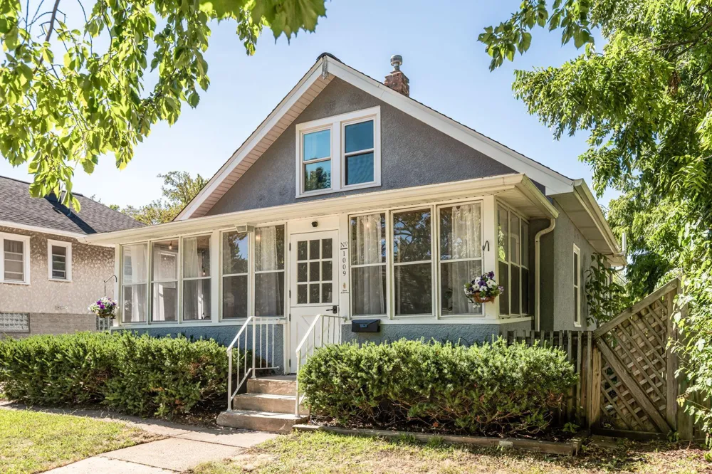 1009 Humboldt Avenue West Saint Paul, MN 55118