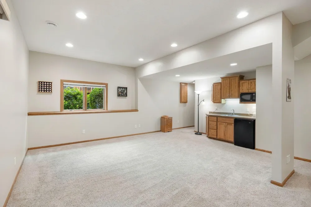 3908 143rd Street W Rosemount, MN 55068