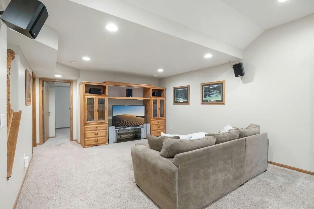 3908 143rd Street W Rosemount, MN 55068