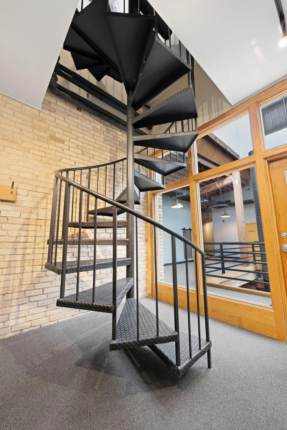 289 5th Street E #305 Saint Paul, MN 55101