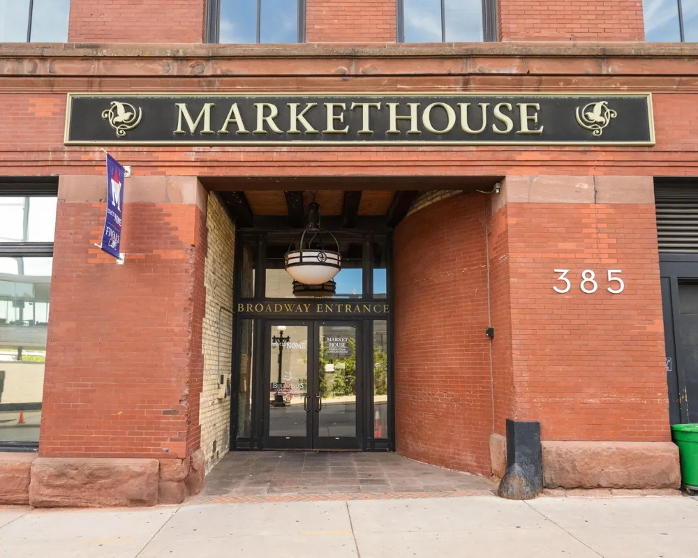289 5th Street E #305 Saint Paul, MN 55101