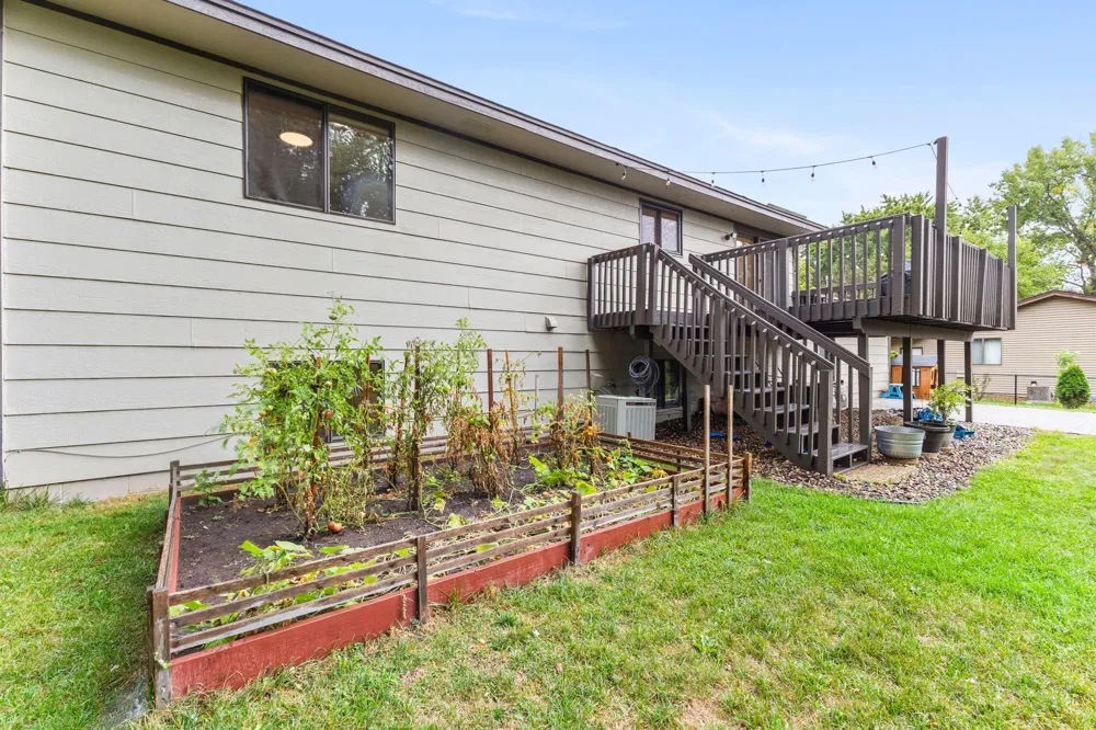 17147 Gage Avenue Farmington, MN 55024