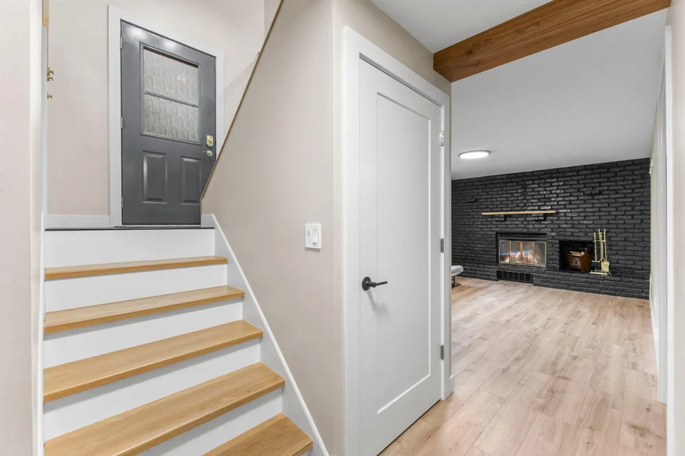 17147 Gage Avenue Farmington, MN 55024