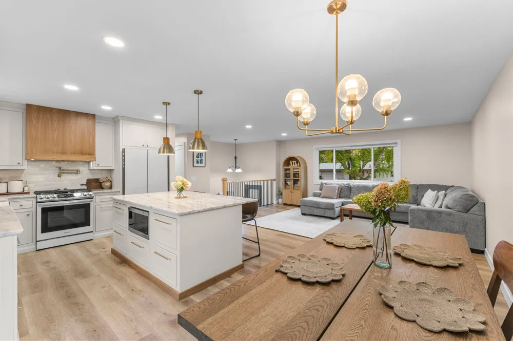 17147 Gage Avenue Farmington, MN 55024