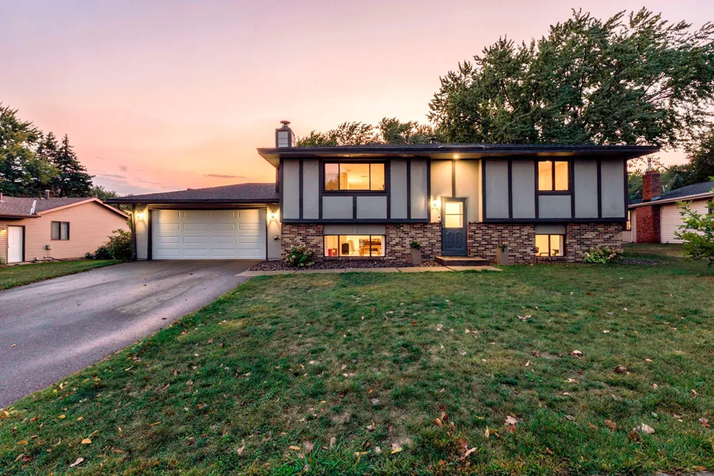 17147 Gage Avenue Farmington, MN 55024