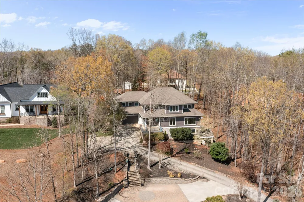 184 High Lake Drive Statesville, NC 28677