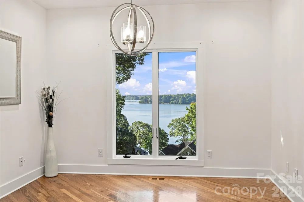 184 High Lake Drive Statesville, NC 28677