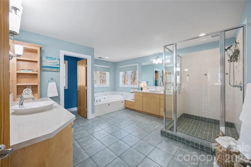 184 High Lake Drive Statesville, NC 28677
