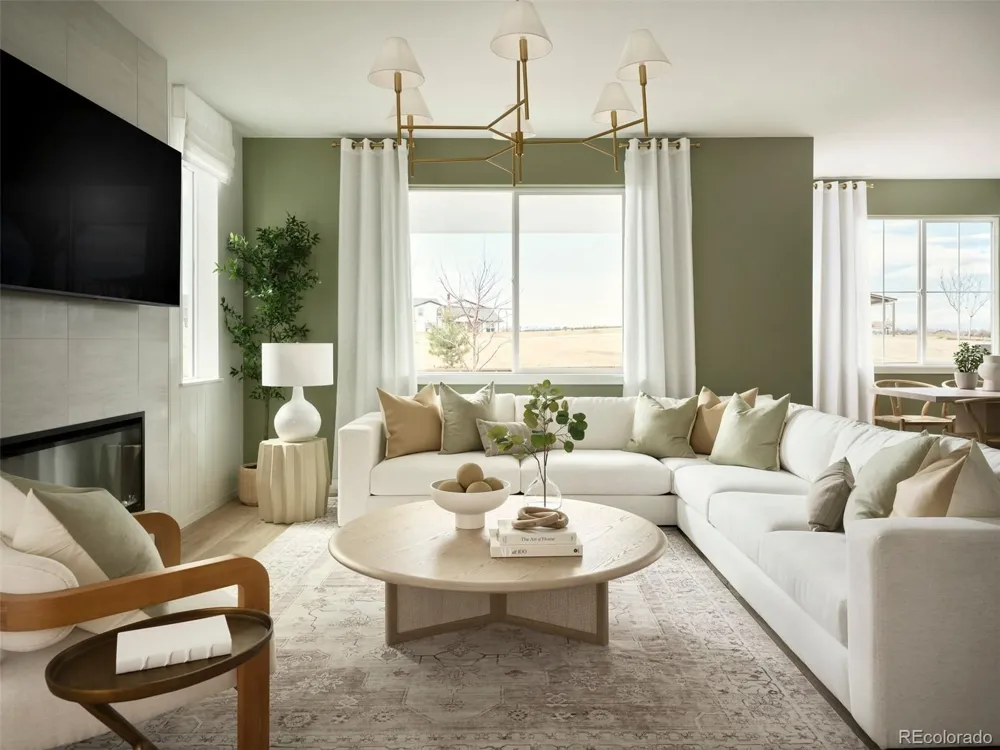 7831 S Clubview Street Aurora, CO 80016