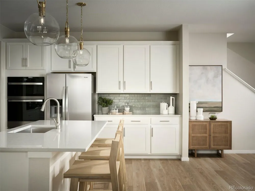 7821 S Clubview Street Aurora, CO 80016