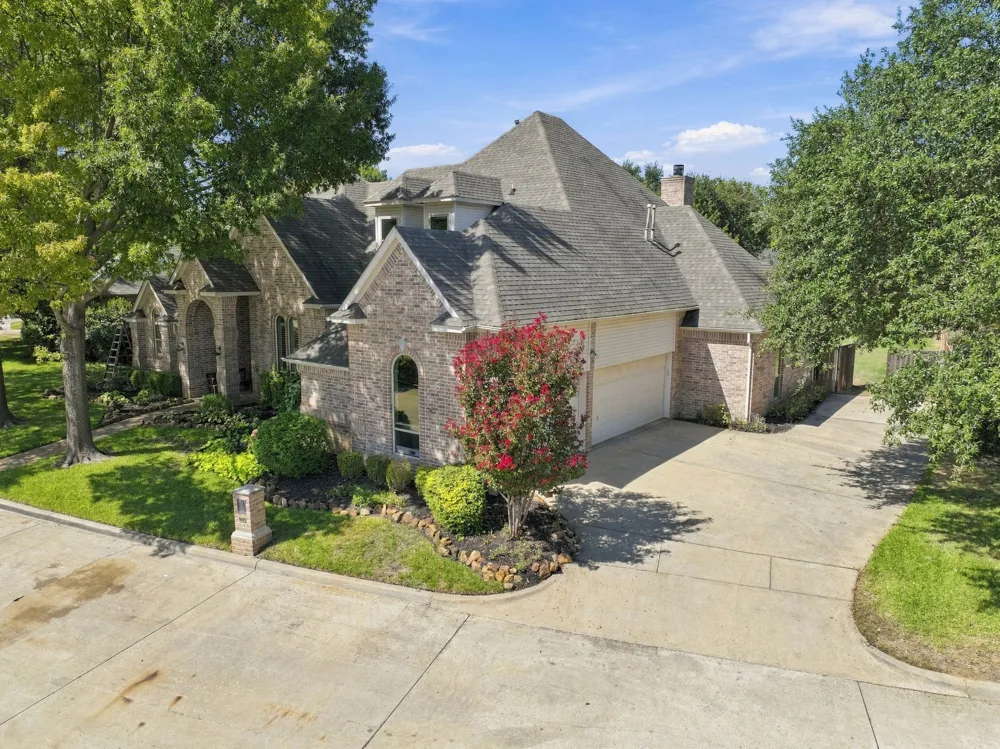 402 Southridge Lakes Parkway Southlake, TX 76092