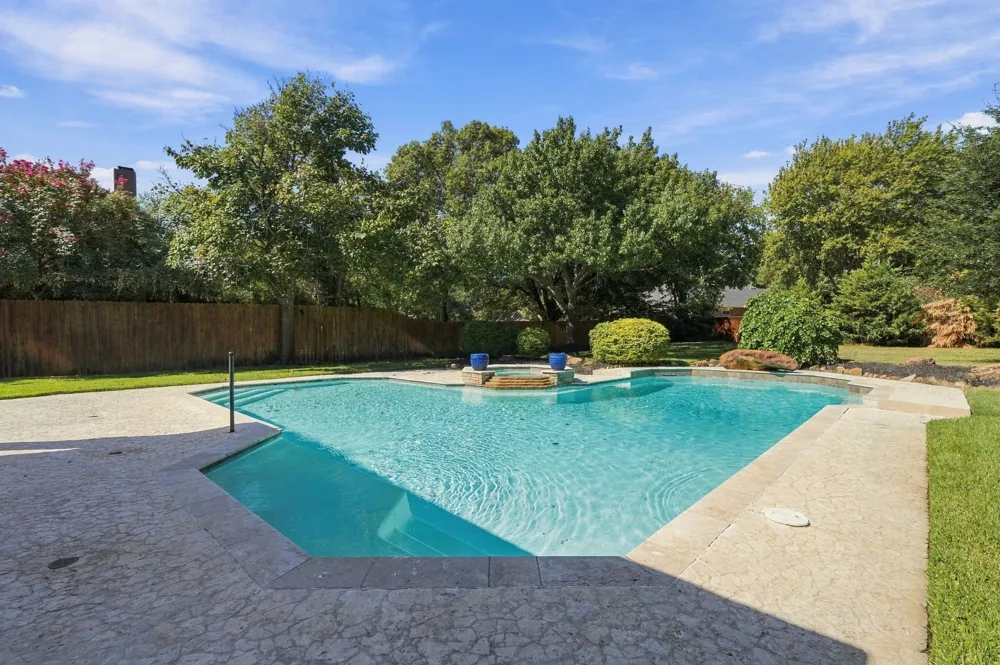 402 Southridge Lakes Parkway Southlake, TX 76092