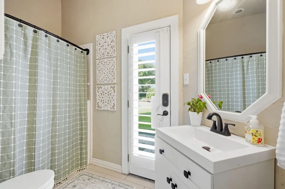 402 Southridge Lakes Parkway Southlake, TX 76092