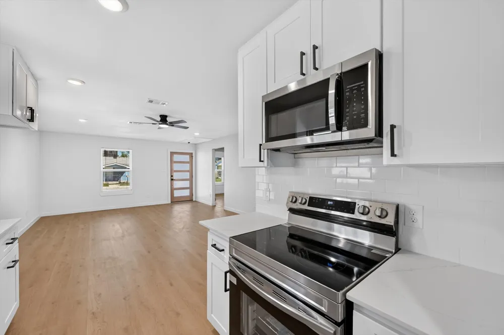 3504 Strong Avenue Fort Worth, TX 76105