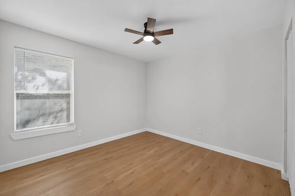 3504 Strong Avenue Fort Worth, TX 76105